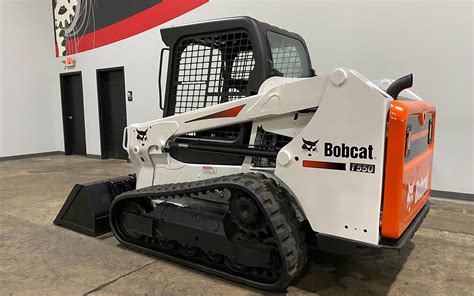 bobcat t550 hp|bobcat t550 track size.